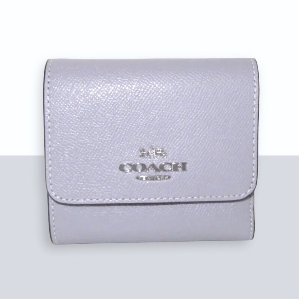 Coach trifold wallet Silver Mist. New with Tag.